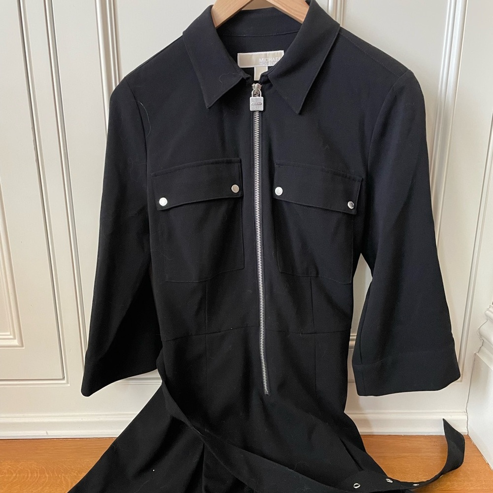 Michael Kors belted dress - great condition condition - size M